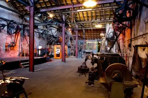 Blick in die Schmiedehalle